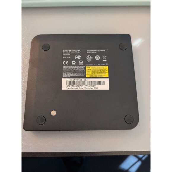 Liteon External Slim DVD/CD 8X Writer Model eNAU108 - Picture 3 of 9
